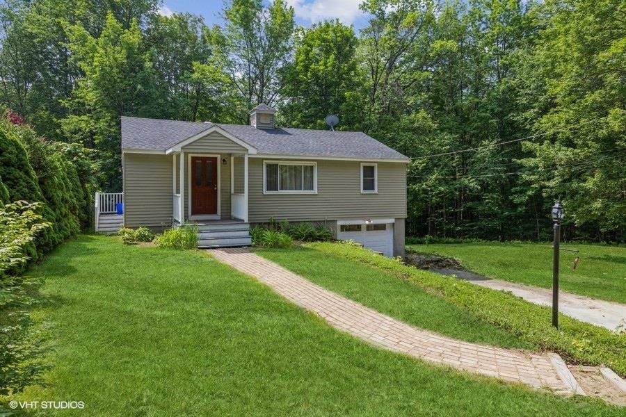 Property Photo:  254 Meadow Road  NH 03070 