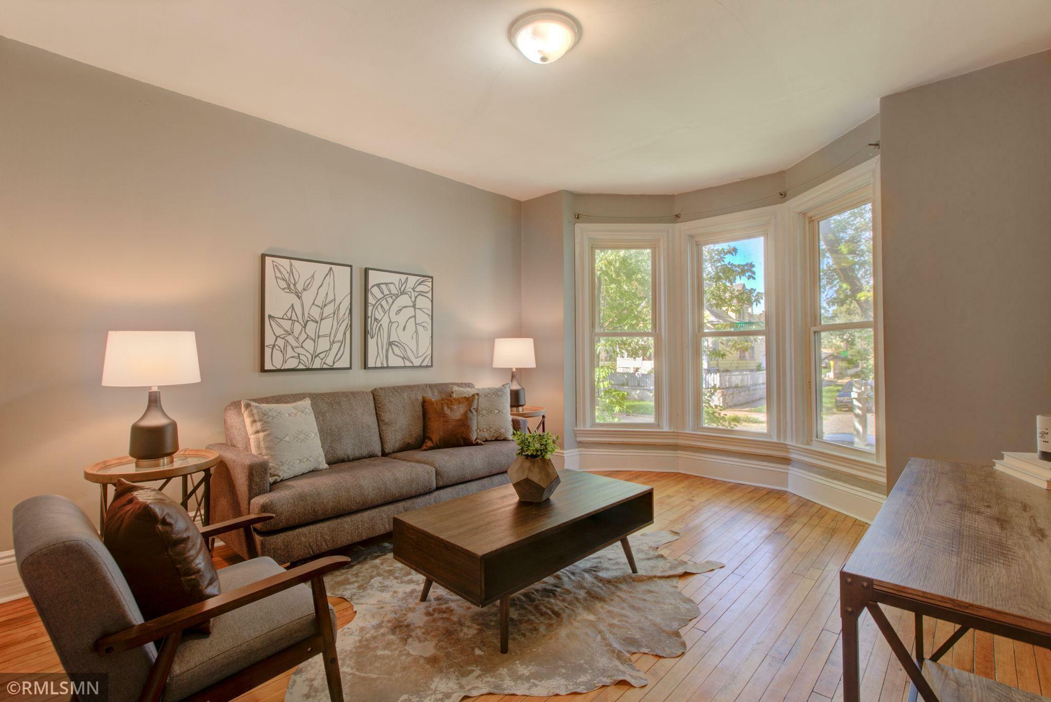 Property Photo: 520 Beaumont Street MN 55130