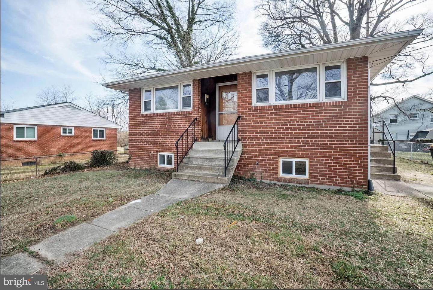 Property Photo: 1530 S 12th Street S VA 22204