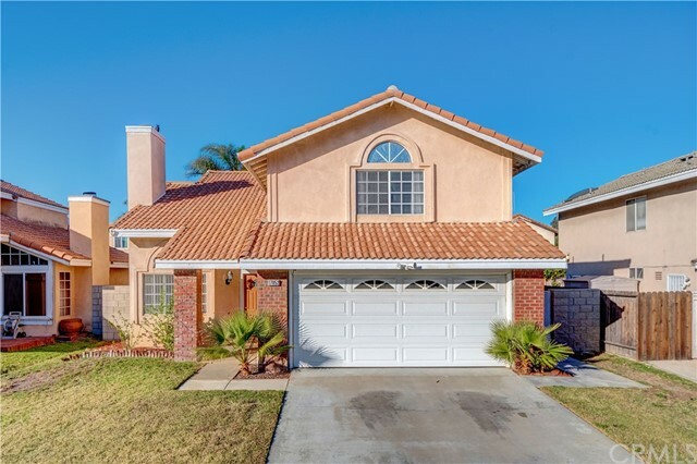 Property Photo: 17052 Dolphin Street CA 92336
