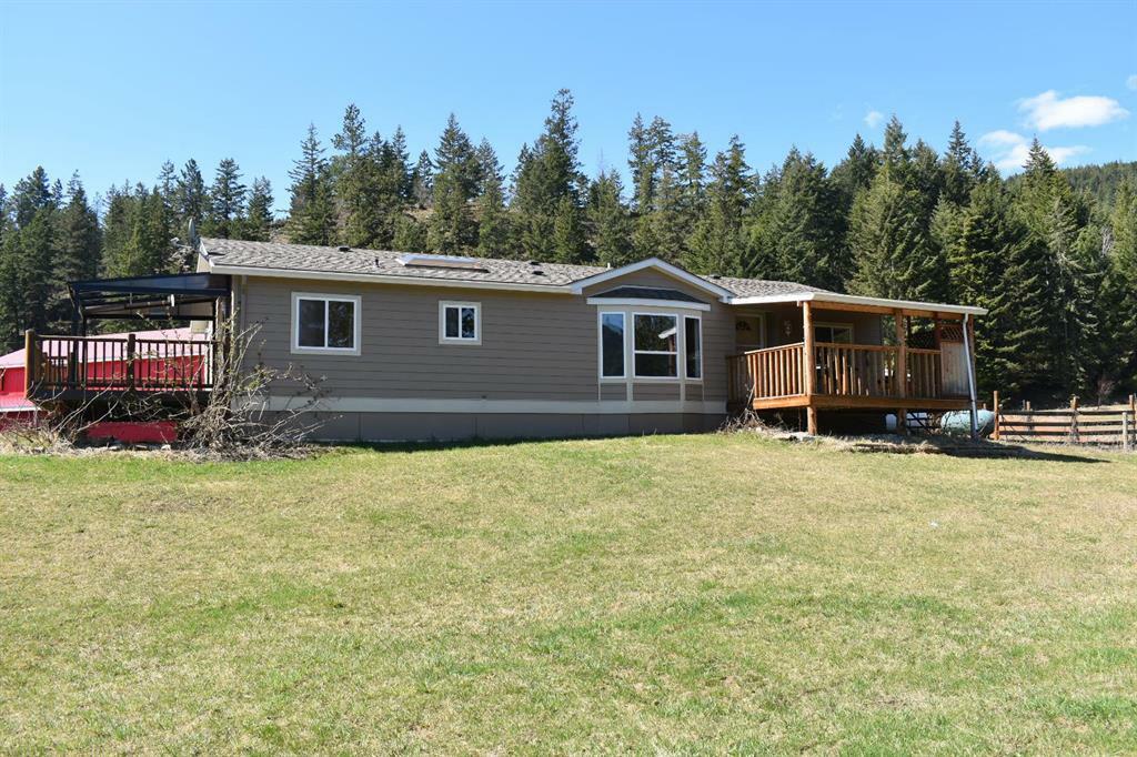 Property Photo: 1399 Yankee Flats Road BC V1E 3J4