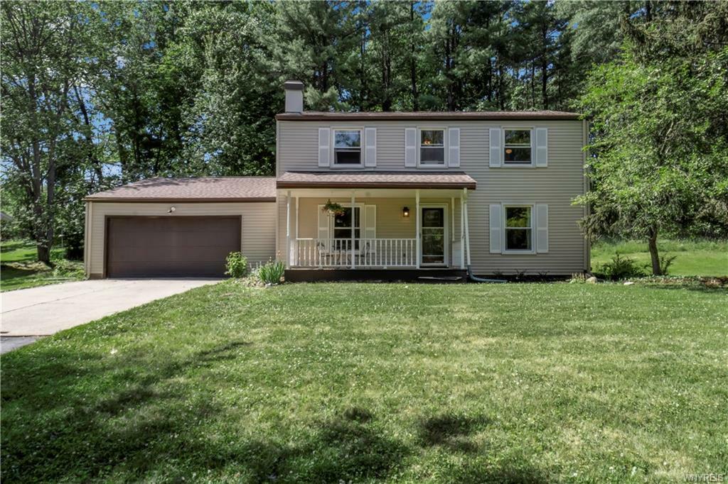 Property Photo: 31 Fairlawn Drive NY 14052