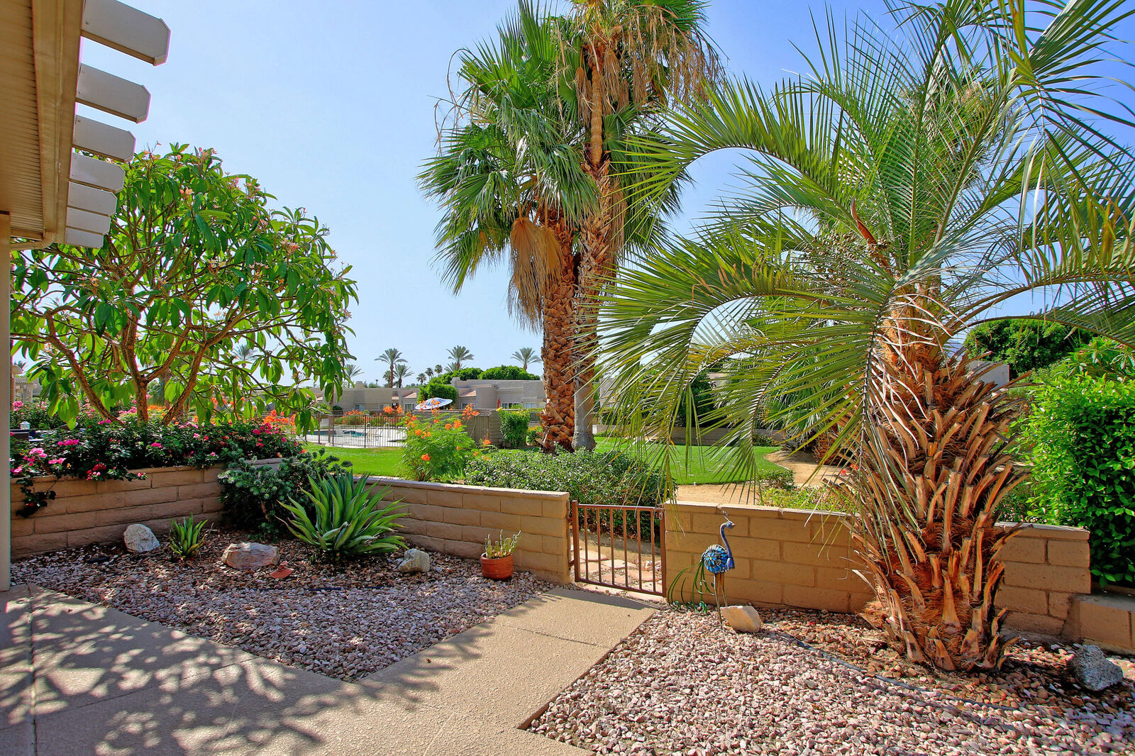 Property Photo:  48640 Pso Tarazo  CA 92253 