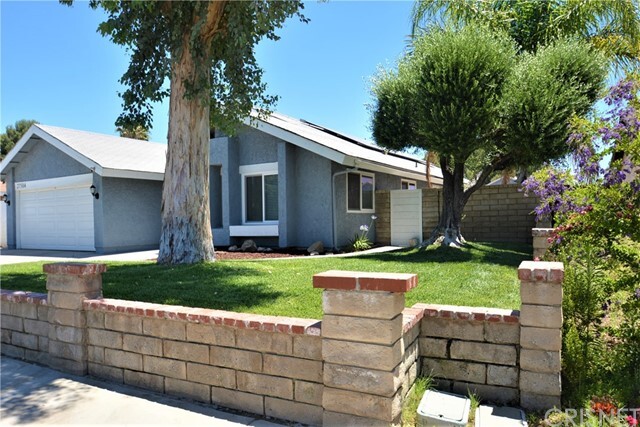 Property Photo:  27504 Pamplico Drive  CA 91354 