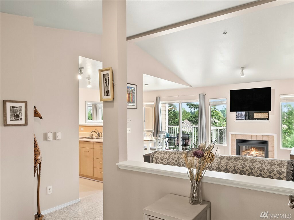 Property Photo: 710 240th Wy SE G304 WA 98074