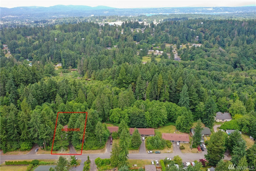 Property Photo:  4433 Pine Ave NE  WA 98310 