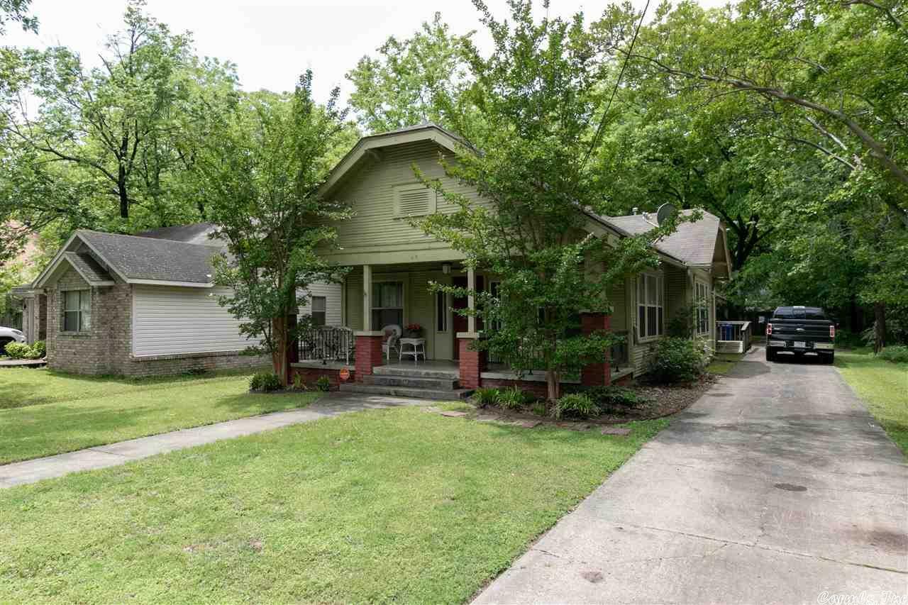 Property Photo:  413 Locust Street  AR 72034 