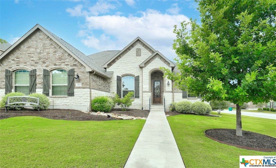 Property Photo:  2523 Catalpa Court  TX 76548 