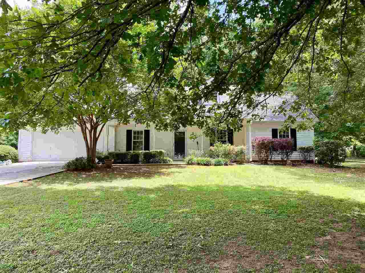 Property Photo:  200 Allen Oaks Way  GA 30016 