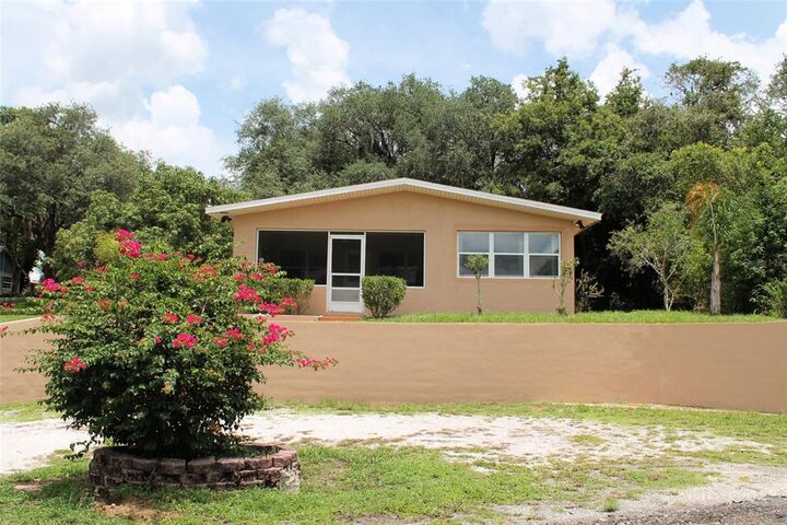 Property Photo: 1045 Sunset Trail FL 33827