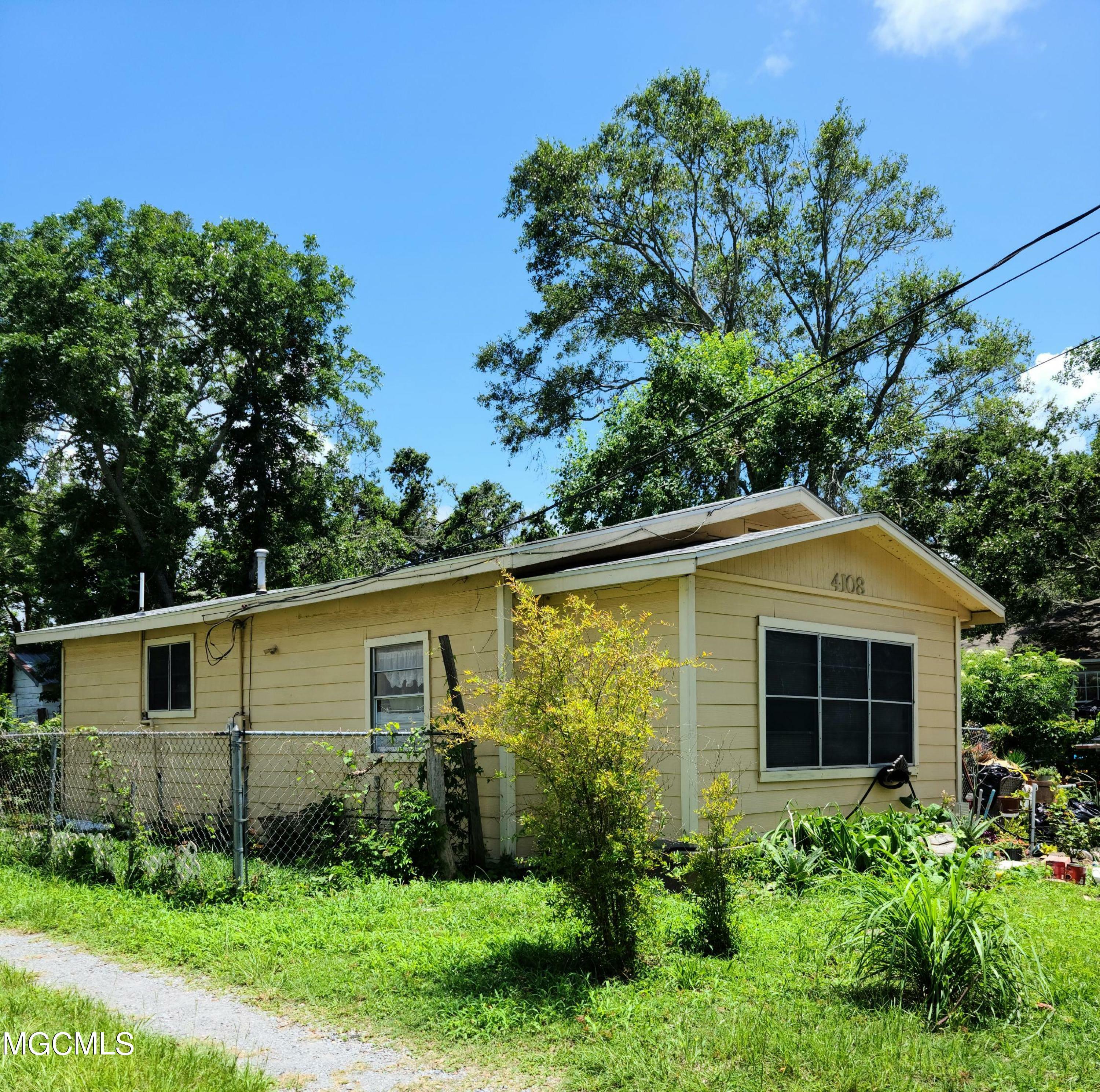 Property Photo:  4108 11th Street  MS 39501 