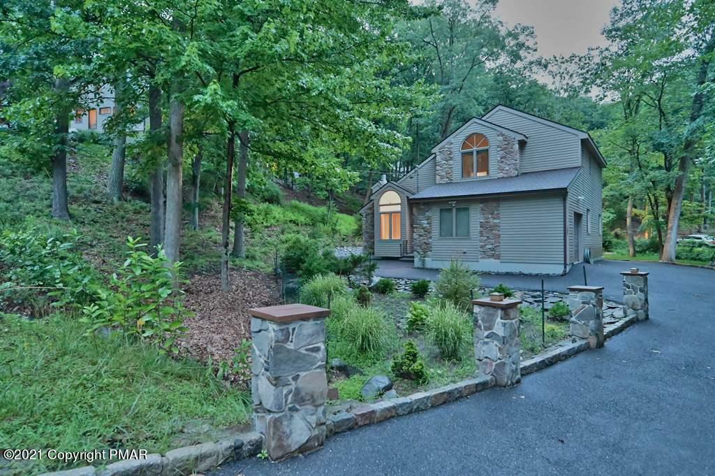 Property Photo:  195 Brentwood Drive  PA 18324 