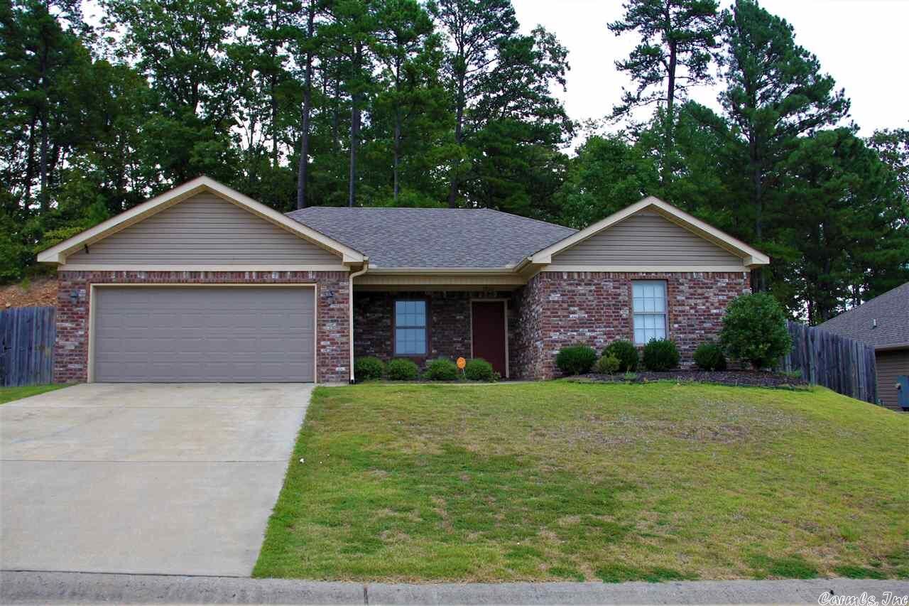 Property Photo: 5808 Heritage Heights Drive AR 72019