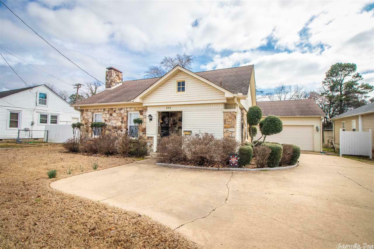 Property Photo:  641 W Nettleton  AR 72401 