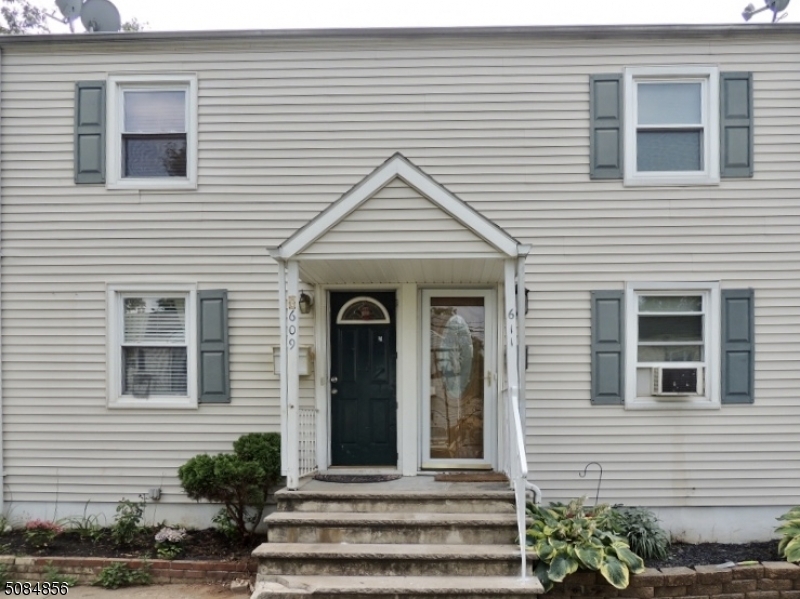 Property Photo:  611 Thomas Pl  NJ 08805 