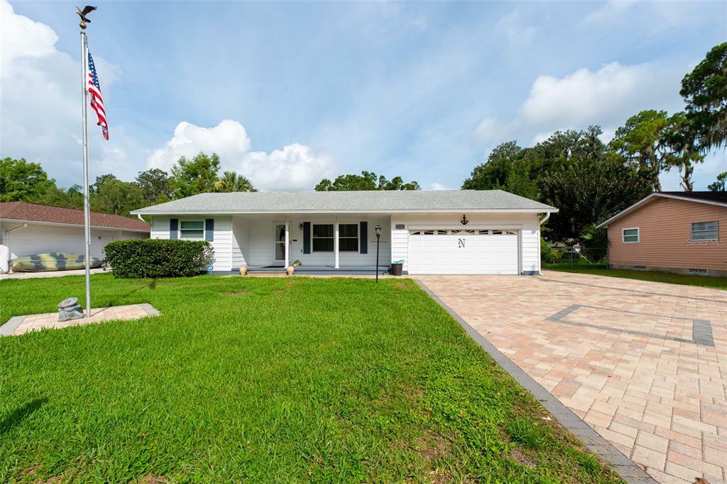 Property Photo:  32631 Lake Eustis Drive  FL 32778 