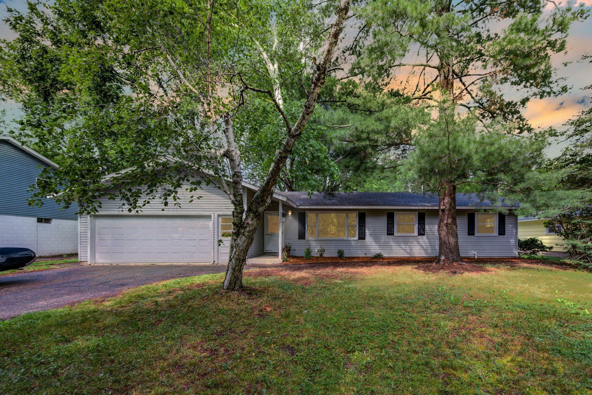 Property Photo:  5952 Oldfield Avenue N  MN 55082 