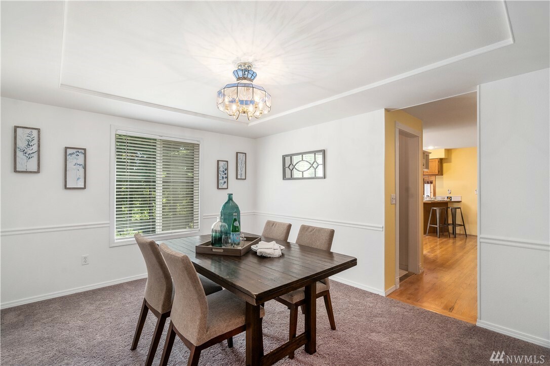 Property Photo: 28826 52nd Place S WA 98001