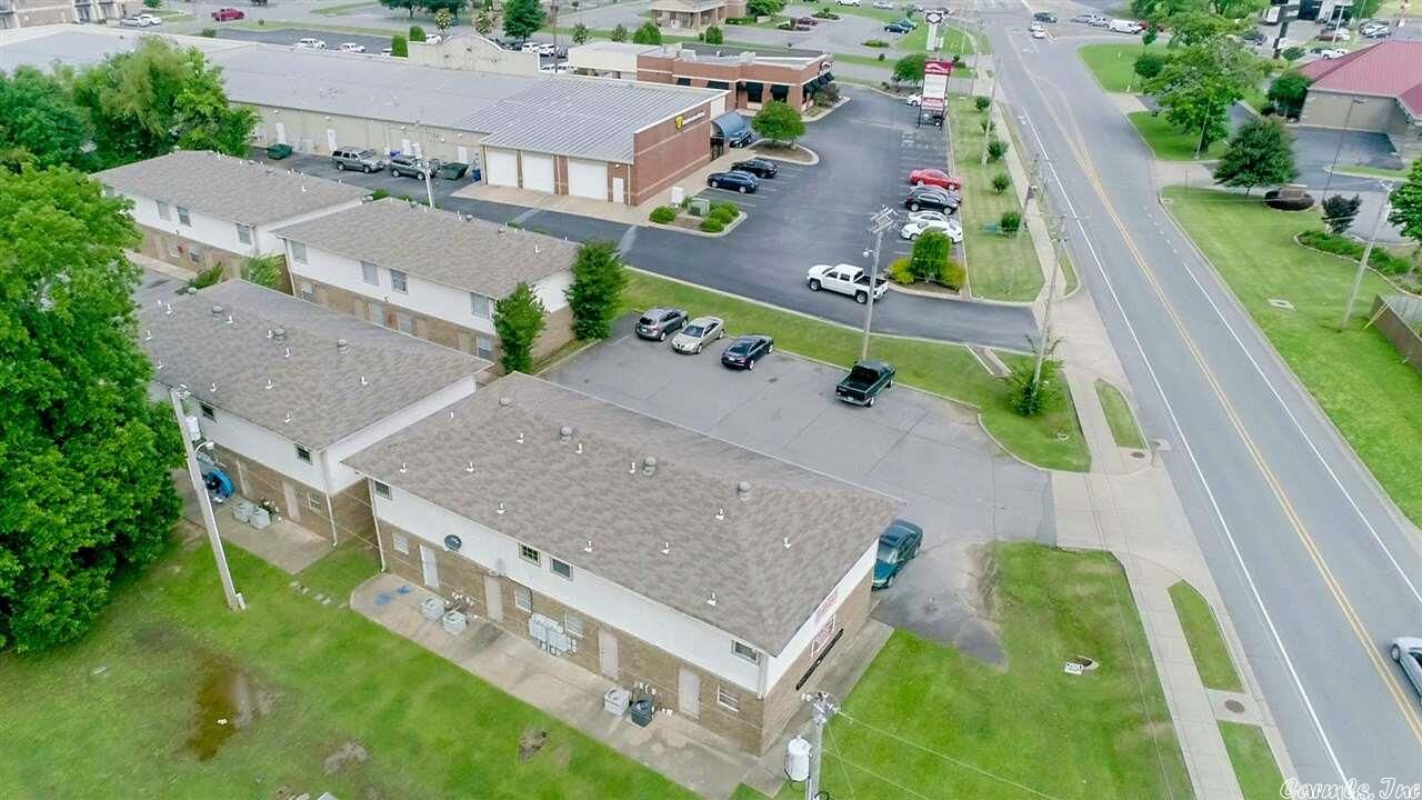 Property Photo:  2405-2415 Washington Avenue  AR 72034 
