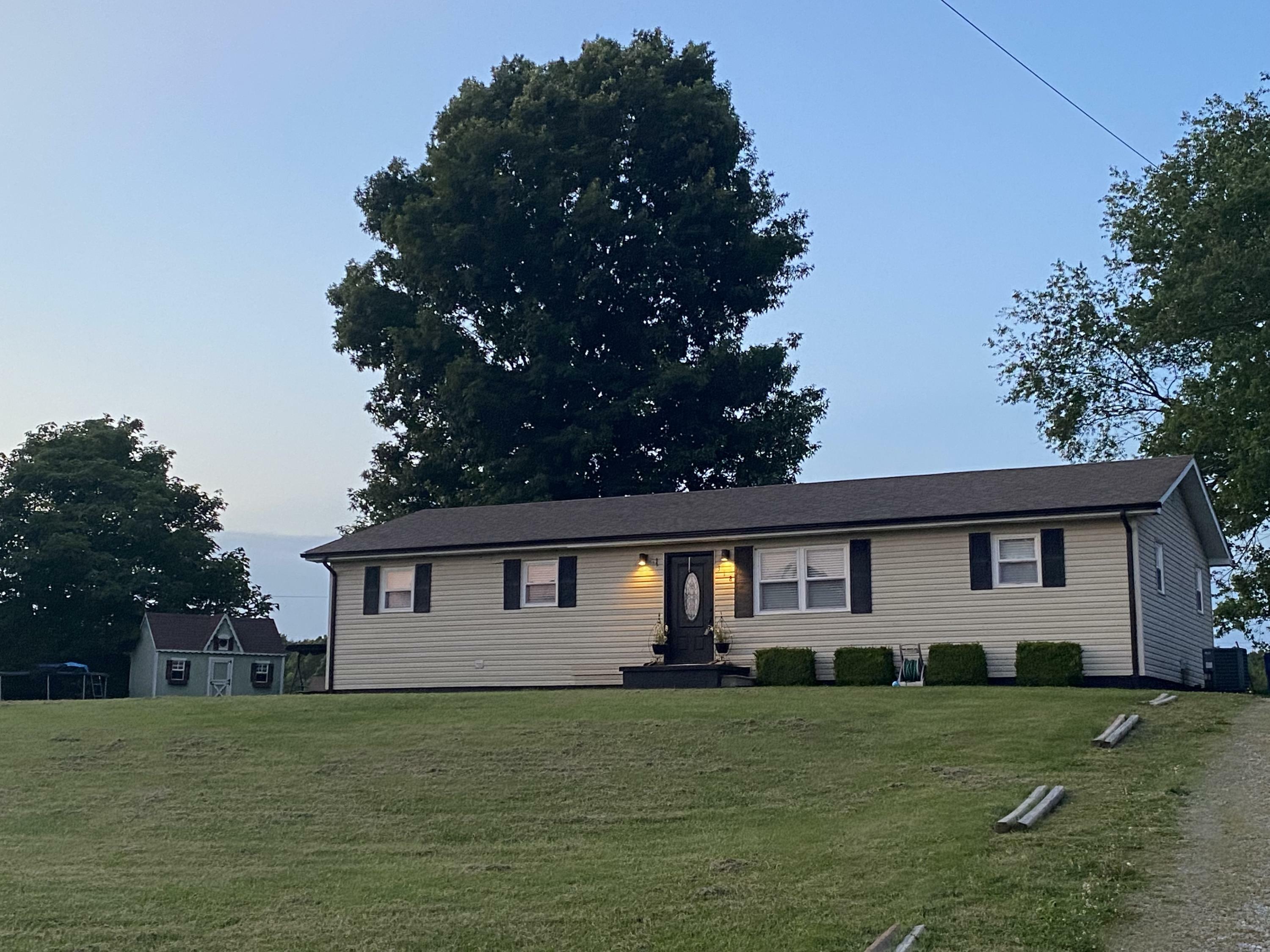 Property Photo:  318 East Hwy 552  KY 40741 