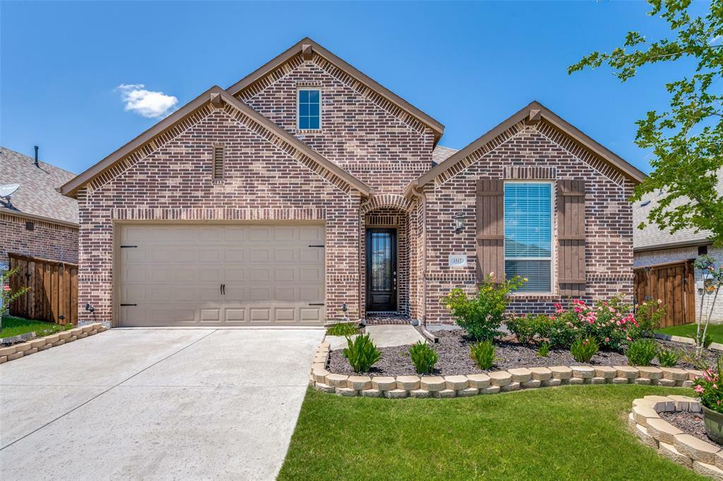 Property Photo:  1517 Eclipse Road  TX 76227 