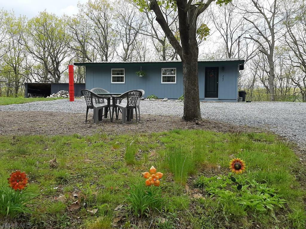 Property Photo:  267 Ponderosa Road  PA 15559 