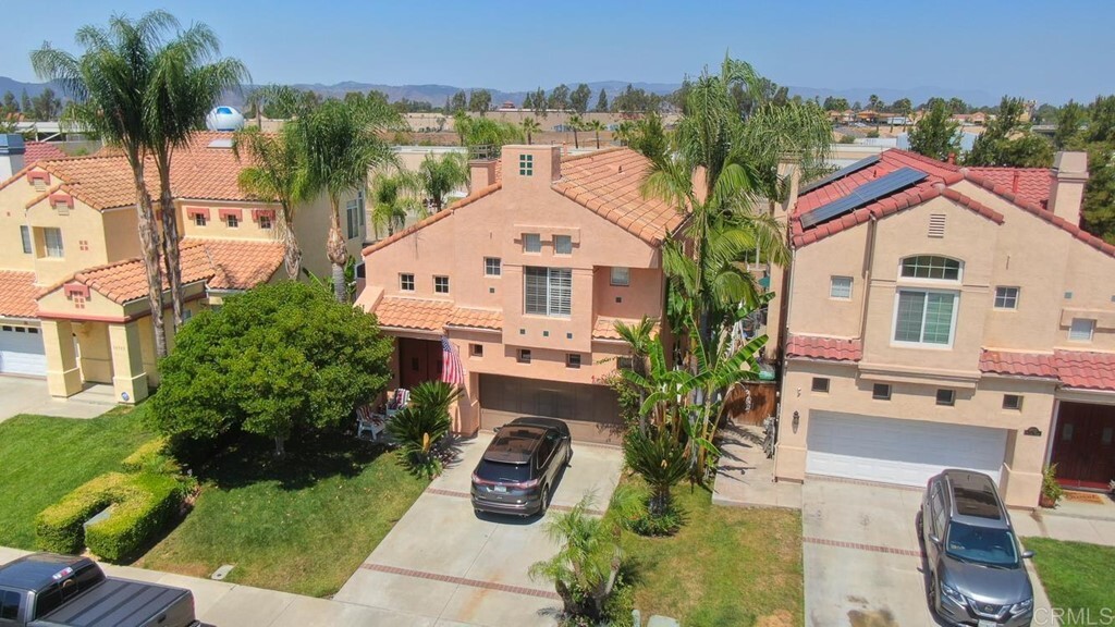 Property Photo: 39729 Via Las Palmas CA 92563
