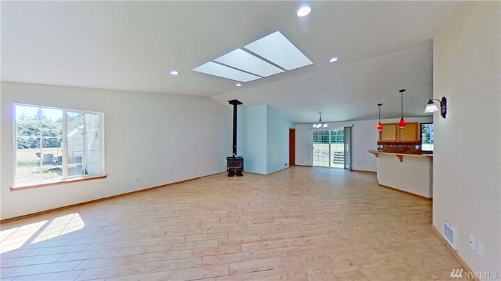 Property Photo:  321 E Cedarbrook Lane  WA 98528 