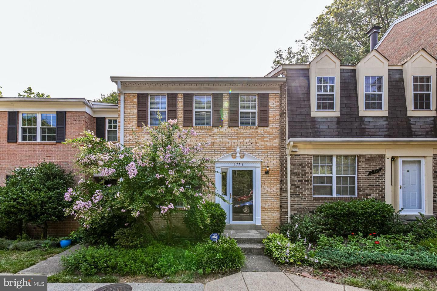 5723 Heritage Hill Court  Alexandria VA 22310 photo