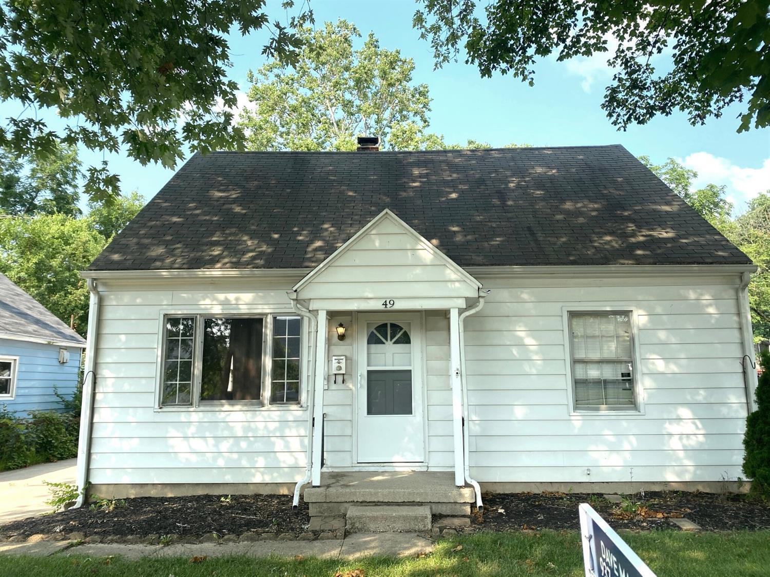 Property Photo: 49 Thorpe Dr OH 45420