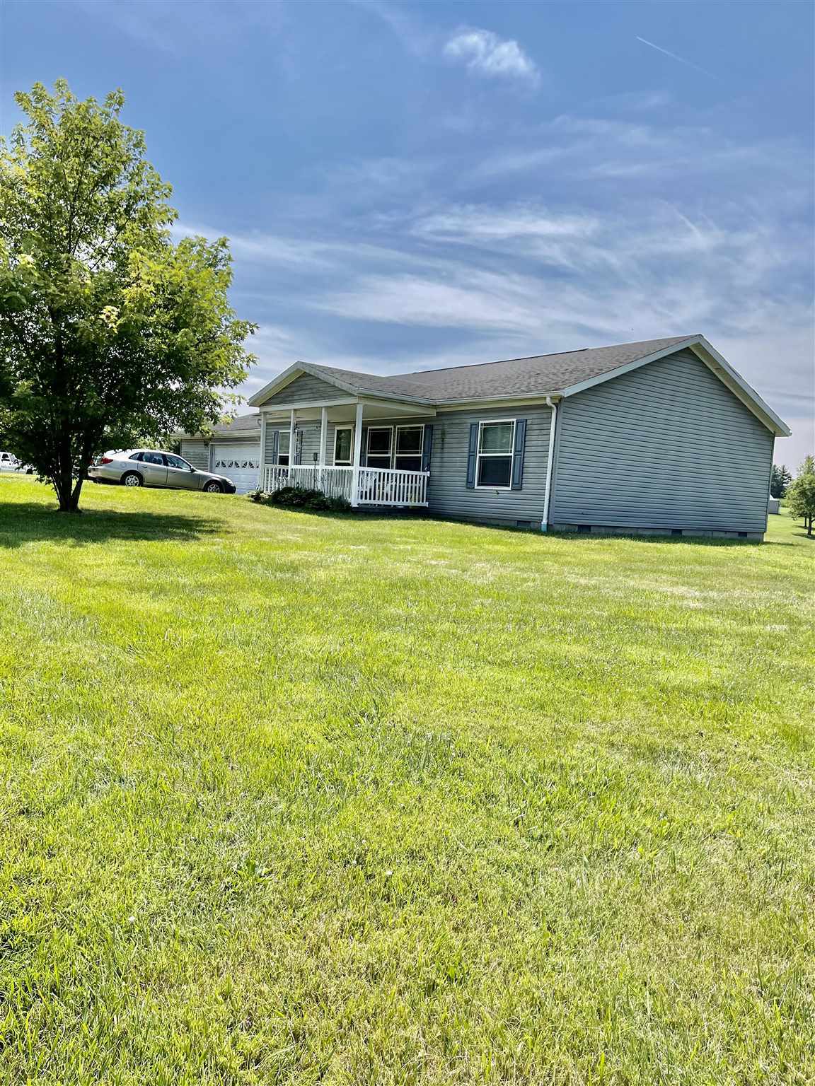 Property Photo:  16895 N 550 E Road  IN 47523 