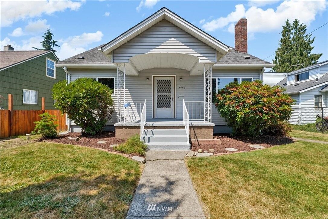 Property Photo: 4042 A Street WA 98418