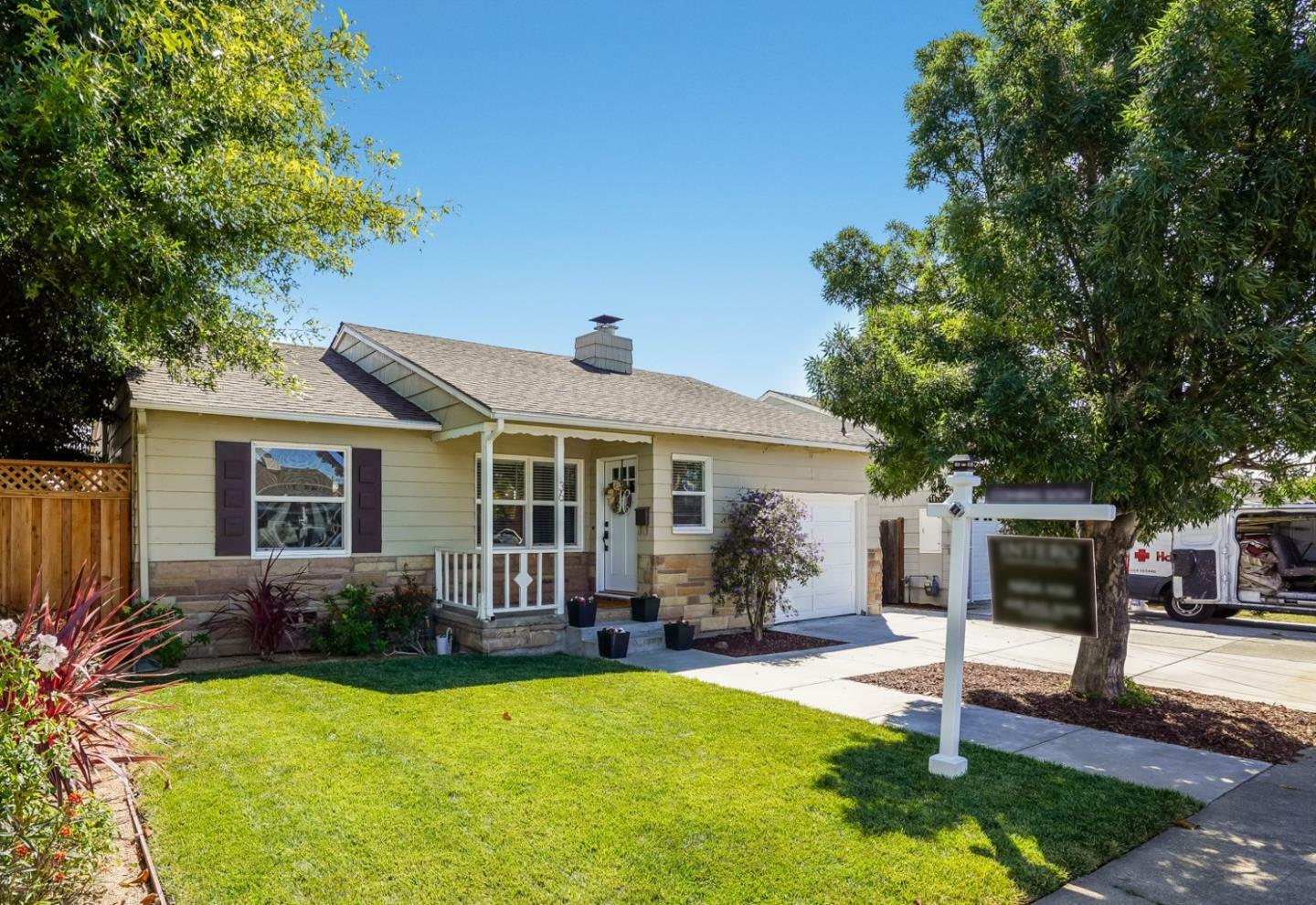 Property Photo:  36 Prague Street  CA 94401 