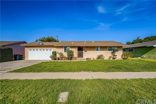 Property Photo:  11300 Pine Tree Lane  CA 90680 