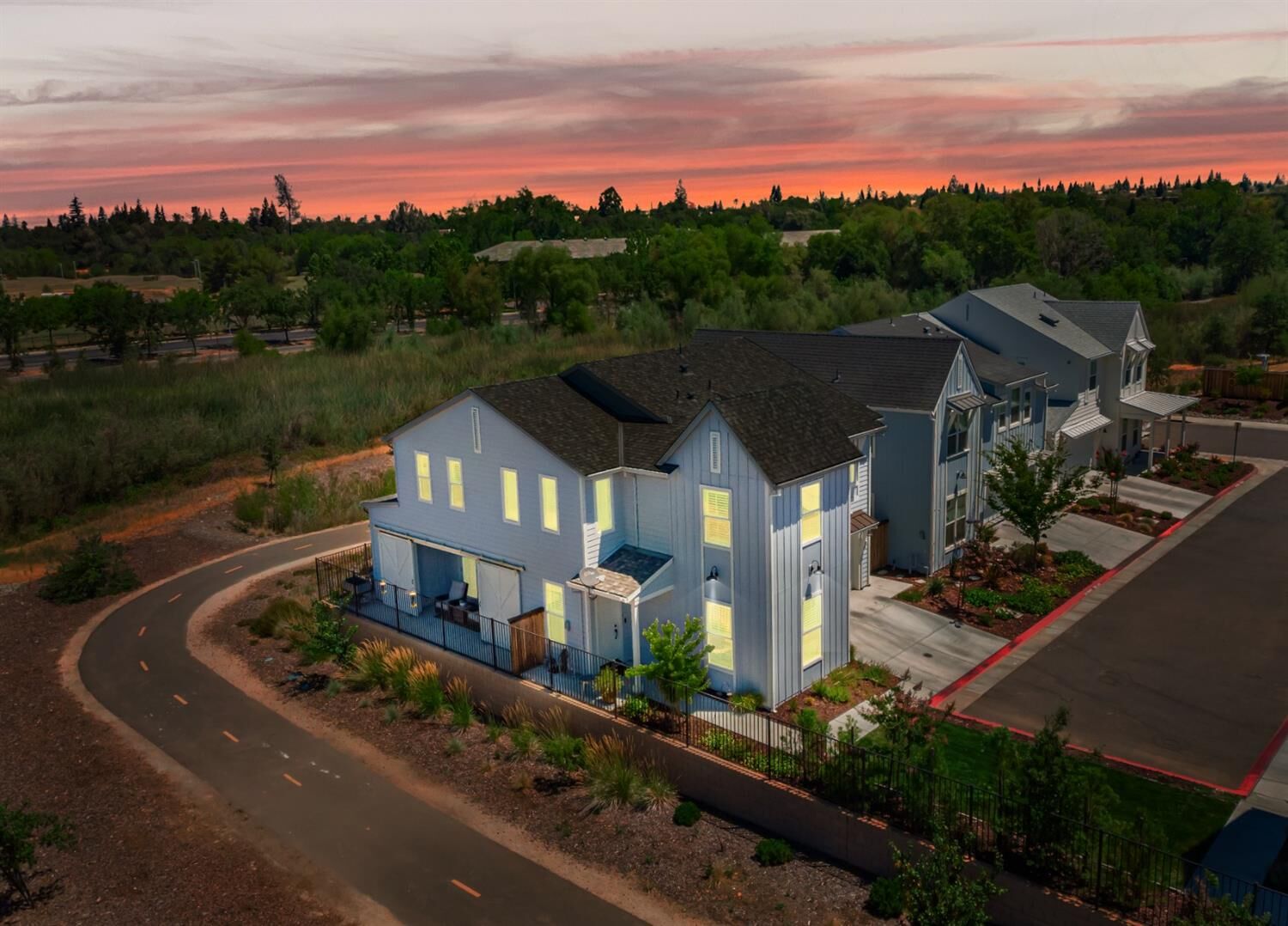 Property Photo:  788 Farmhouse Way  CA 95630 