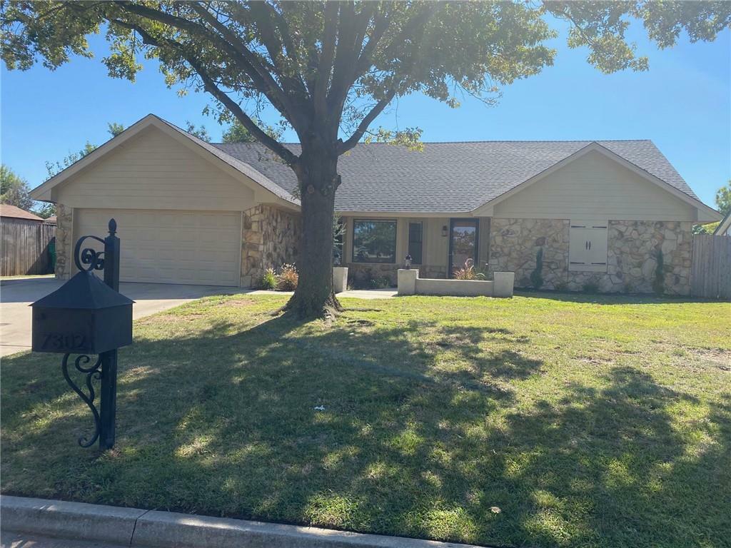 Property Photo:  7302 NW 106th Street  OK 73162 