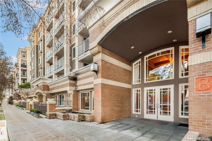 1545 NW 57th St 214  Seattle WA 98107 photo