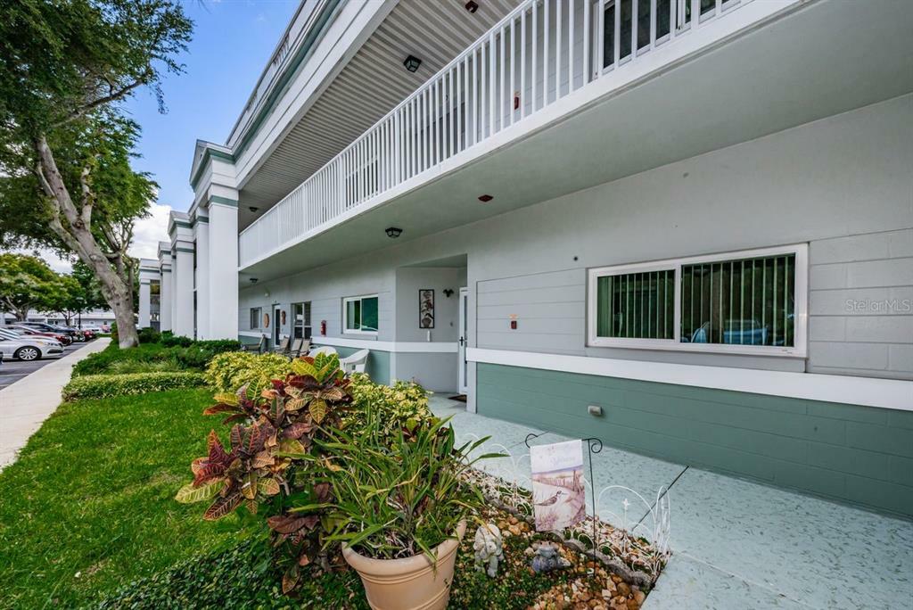 Property Photo:  2298 Americus Boulevard E 10  FL 33763 