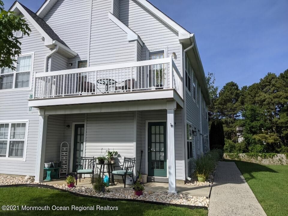 Property Photo: 17 Des Moines Court NJ 07712