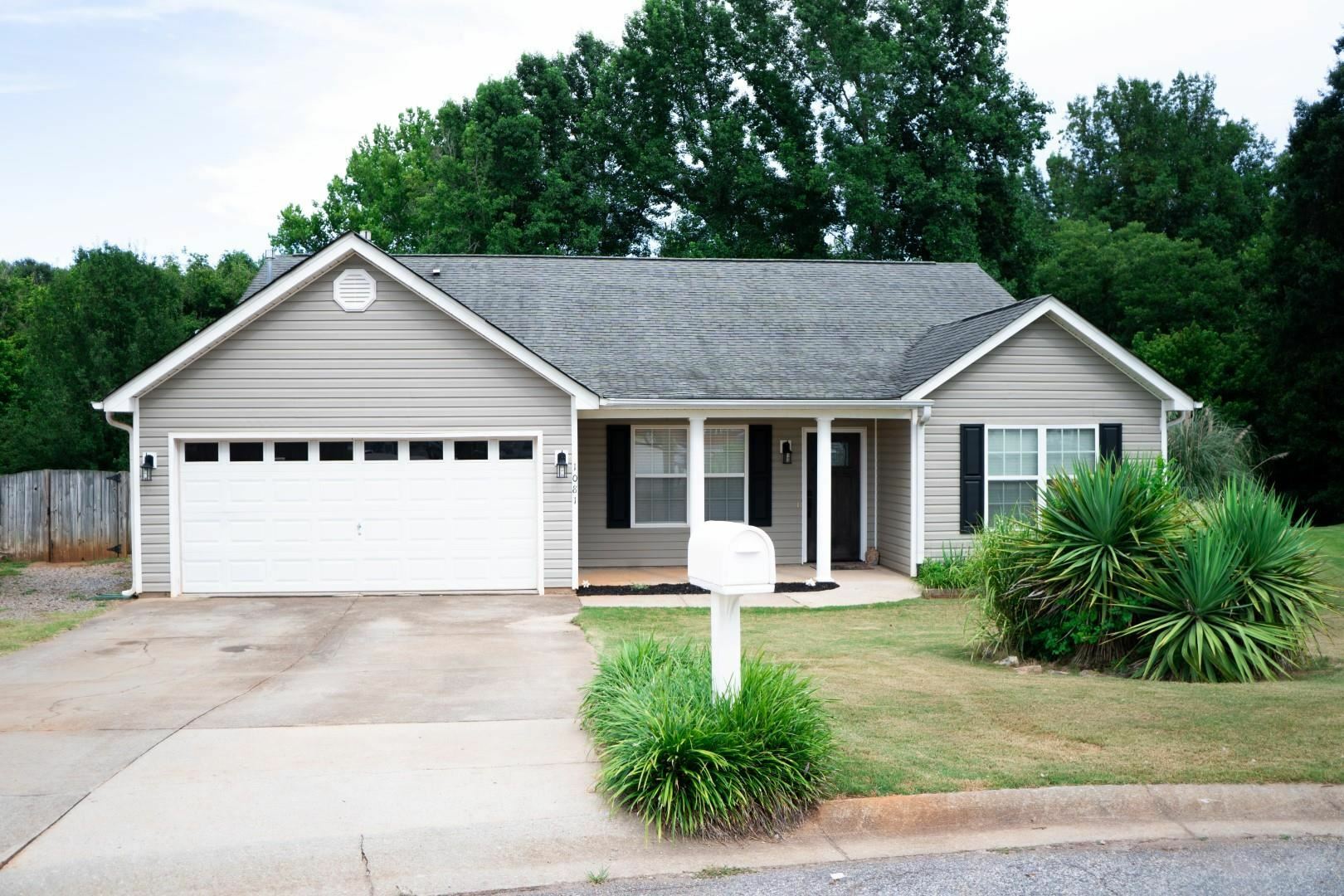 Property Photo:  1081 Slow Creek Court  SC 29316 