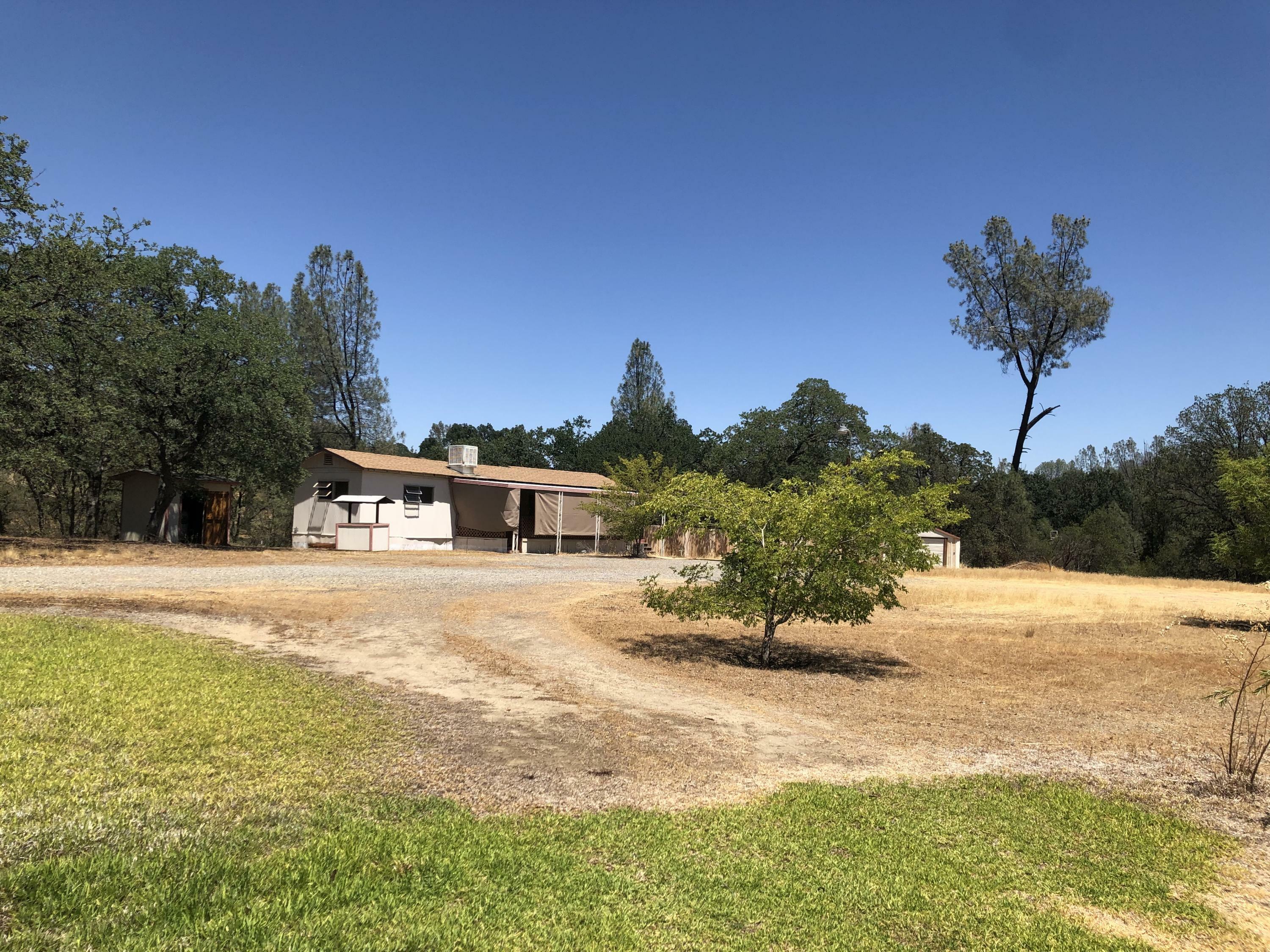 15614 N Siskiyou Loop  Corning CA 96021 photo