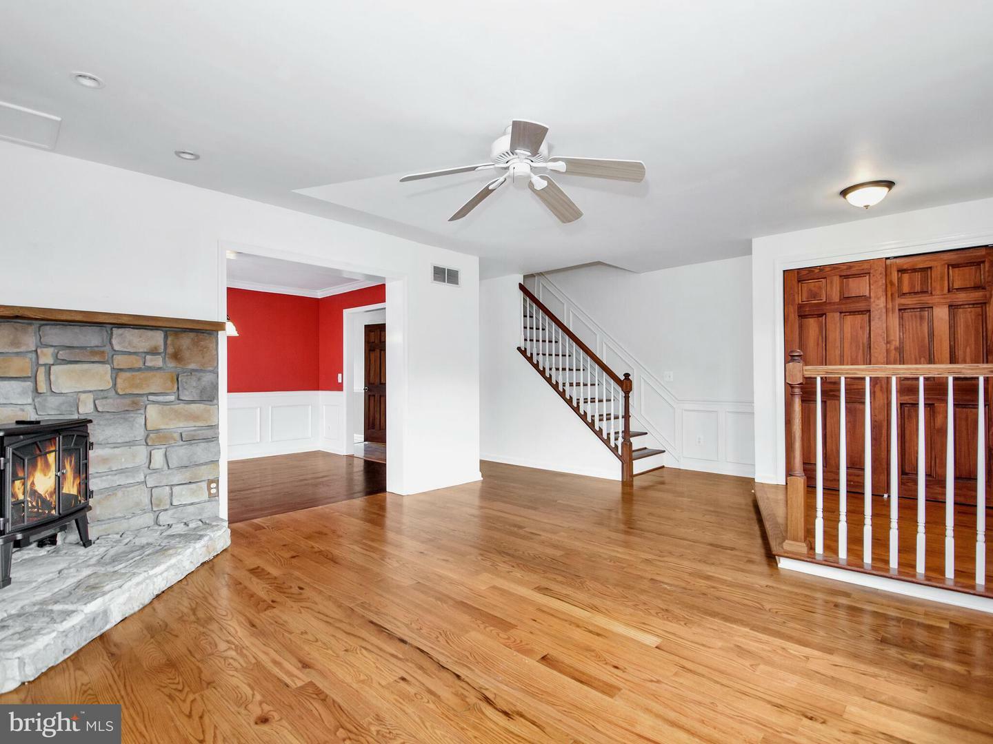 Property Photo: 1153 Valley Stream Drive PA 18074