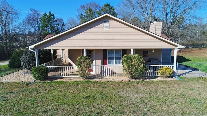 80 Boardwalk Avenue  Covington GA 30016 photo