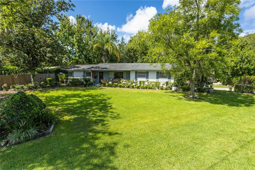Property Photo: 3610 Mirror Lake Drive FL 32703