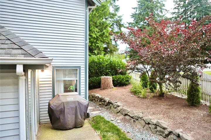 Property Photo: 254 S 328th Lane WA 98003