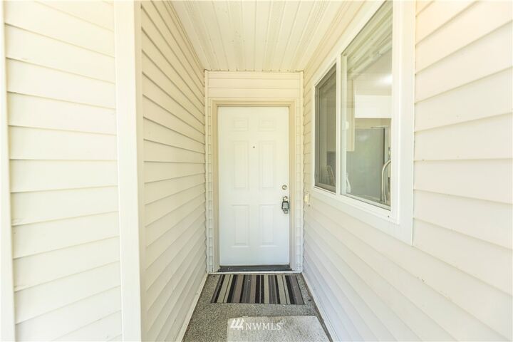 Property Photo:  8702  1st Place B  WA 98258 