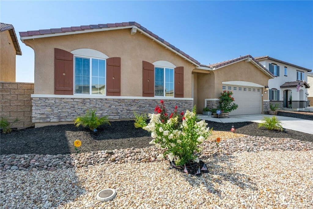 Property Photo:  32369 Tyron Smith Court  CA 92596 