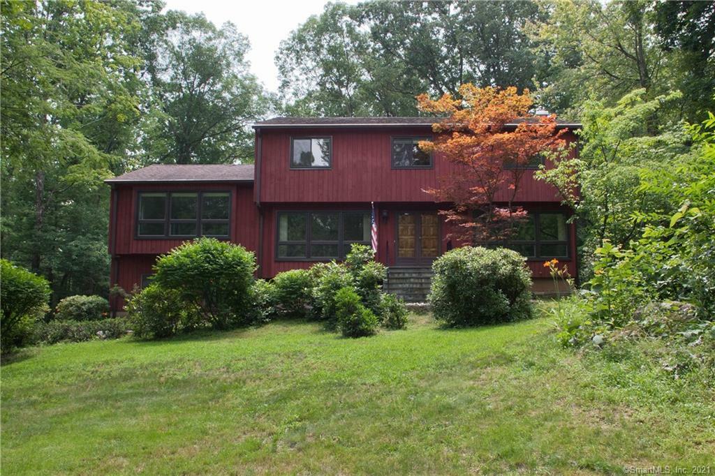 Property Photo: 15 Hampden Circle CT 06070