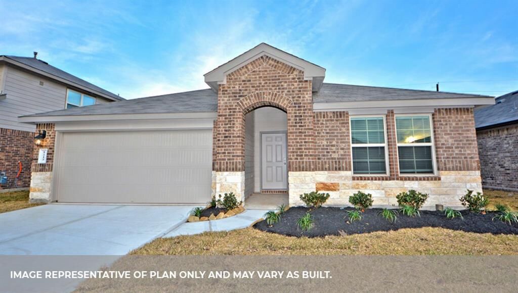 Property Photo:  2806 Specklebelly  TX 77521 