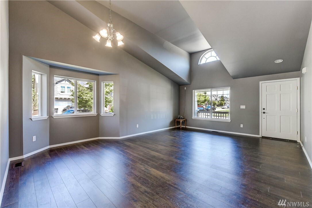 Property Photo: 28601 226th Ave SE WA 98038